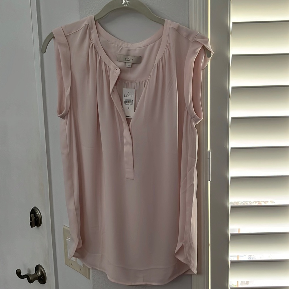 Blush Pink Sleeveless Button Down Blouse